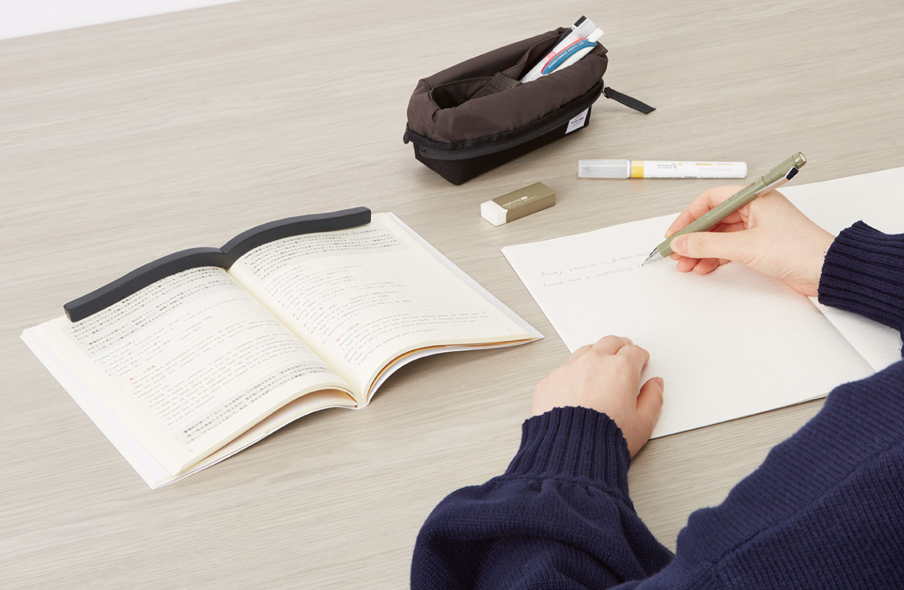 Image: Image of students studying